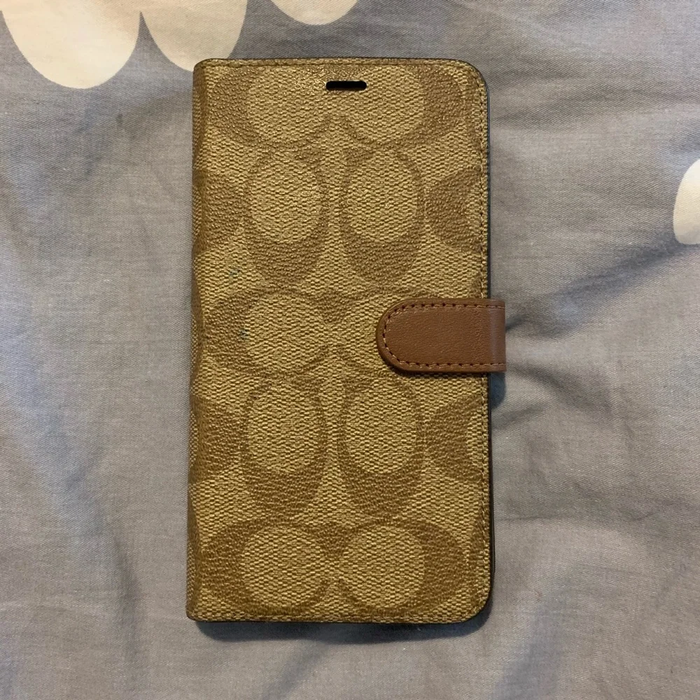 Coach Brown Signature Canvas Folio Phone Case